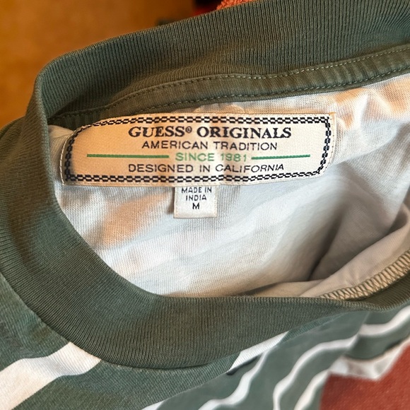 Guess Originals Los Angeles Green White Striped T-Shirt Embroidered - Picture 3 of 3